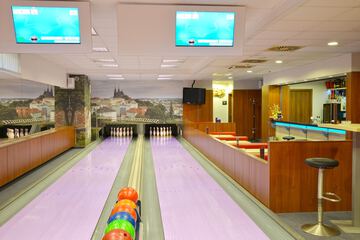 Bowling