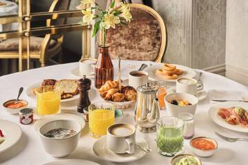 Breakfast meal