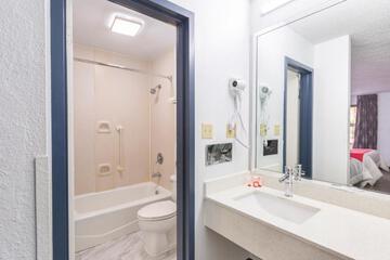 OYO Hotel Baton Rouge Mid City
