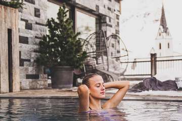 Rooftop pool