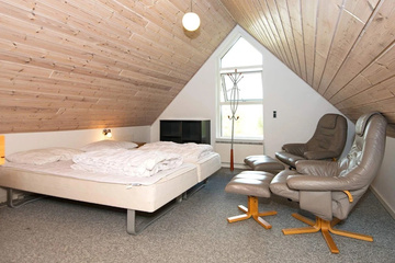 guest_rooms