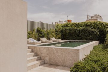 Private pool