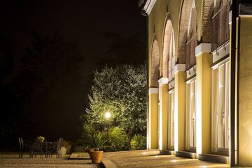 Front of property - evening/night