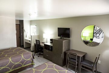 Room 30 of 37