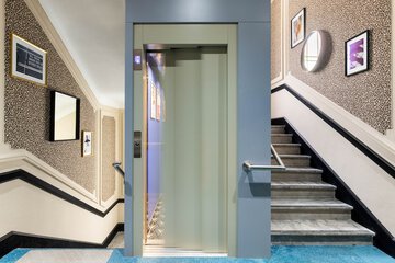 Elevator