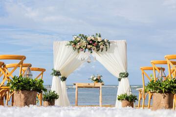 Indoor wedding