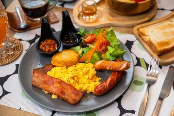 Breakfast meal