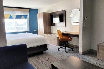 Room 27 of 52