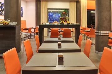 Coffee shop