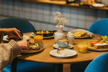 Breakfast area