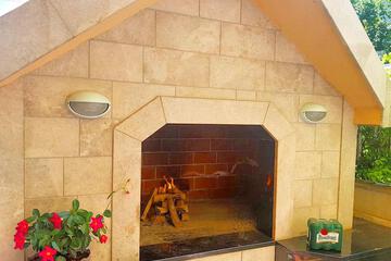 Photo 34