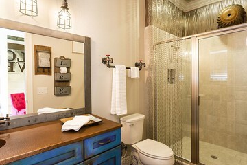 Bathroom shower