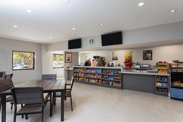Cafe