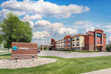 Clarion Pointe Sioux Falls Airport