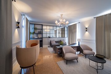 Lobby sitting area