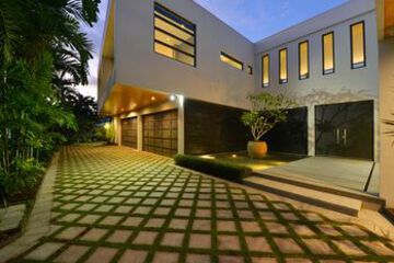 Hotel Front - Evening or Night