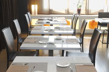 Couples dining