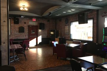 Sports bar