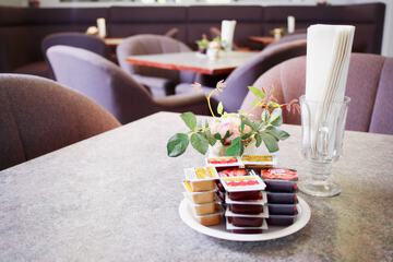 Breakfast area
