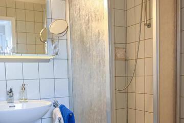 Photo 37