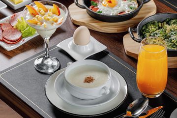 Breakfast meal
