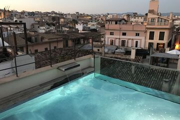 Rooftop pool