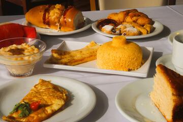 Breakfast meal