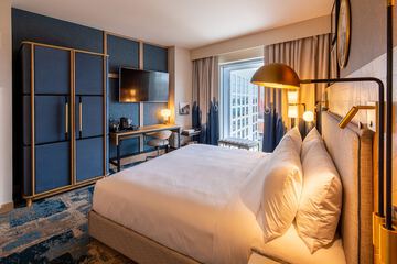 Hotel View 158 of 160