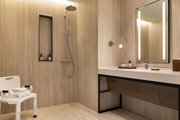 Bathroom shower
