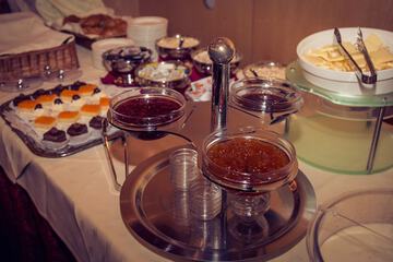 Breakfast buffet