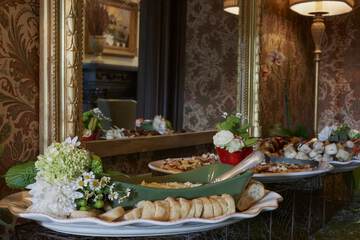 Snack bar