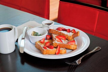 Breakfast/Coffee Service 68 of 74