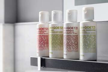 Bathroom amenities