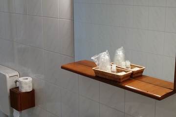 Bathroom sink