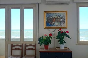 Photo 34