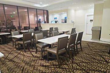 Breakfast/Coffee Service 62 of 74