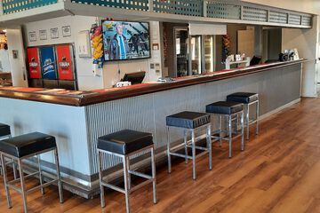Sports bar