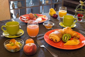 Breakfast meal
