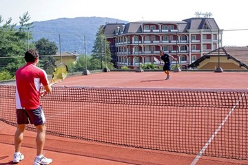 Tennis court
