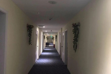 hotel_rooms