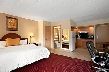 Tesla BioHealing Wellness Hotel & Resort Ramada by Wyndham