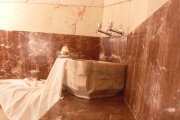 Steam room