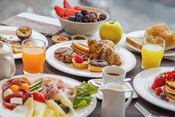 Breakfast buffet