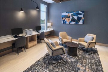 Hotel Interior 11 of 34