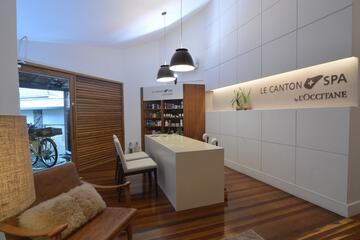 Spa reception