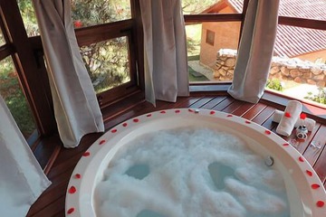 Indoor spa tub