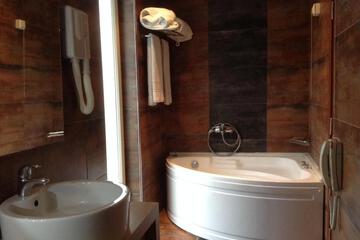 Photo 42