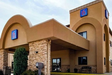 Motel 6 Minot ND