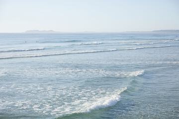 Surfing/boogie boarding