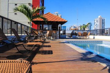 Rooftop pool